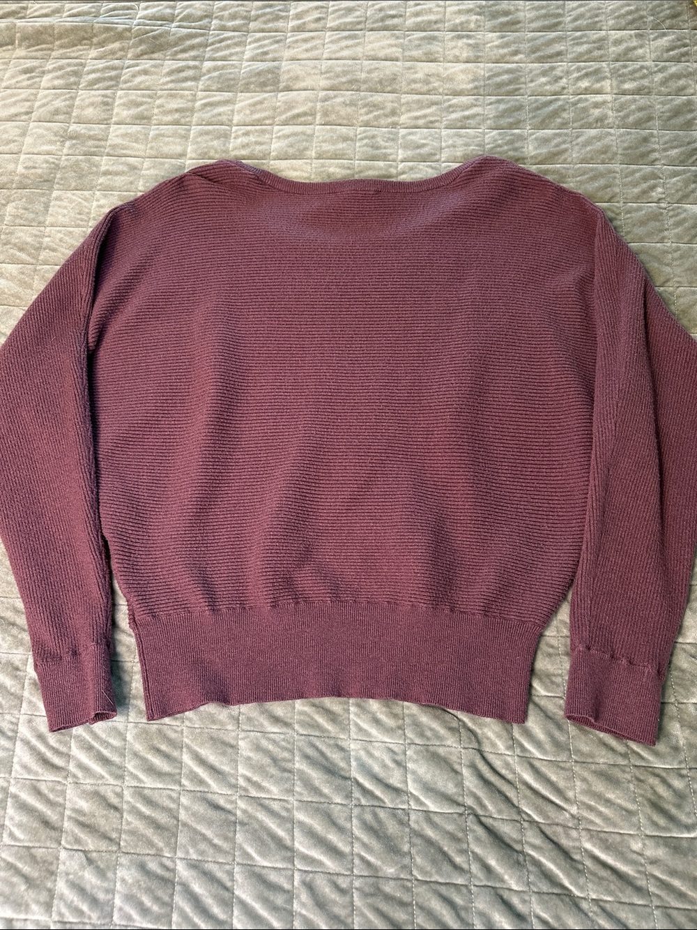 Express sweater - Picture 6 of 6
